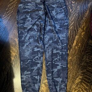 Lululemon Athletica Charcoal Heathered Leggings
